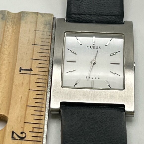 Guess Steel Ladies Watch Silver White Black Leather Strap Working - Picture 4 of 8